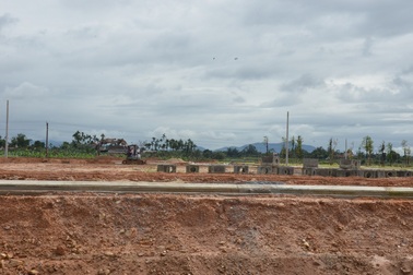 Hàng chục khu dân cư nằm ngoài chương trình phát triển nhà ở của tỉnh (!)