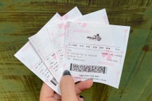 Nhiều người trúng số, Vietlott chi 2.500 tỷ đồng trả thưởng sau nửa năm