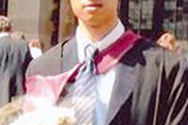 22 tuổi và suất học bổng tiến sĩ tại Oxford