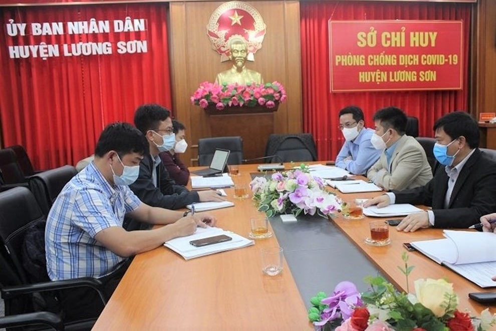 F0 cộng đồng tăng nhanh, huyện hỏa tốc xin cách ly F1 tại nhà - 2 F0 cộng đồng tăng nhanh, huyện hỏa tốc xin cách ly F1 tại nhà - 2