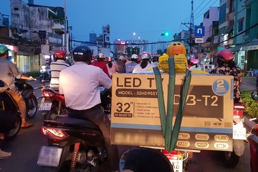 Thị trường TV yên ắng chờ bản quyền phát sóng World Cup