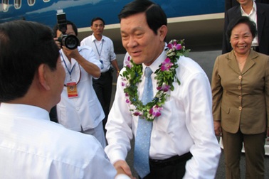 Chính thức khai trương đường bay Vinh - Hà Nội   