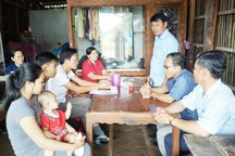 Giảm nghèo: Cần chú trọng đối tượng có nguy cơ rơi xuống hộ nghèo