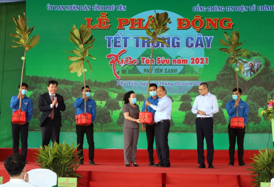 Thủ tướng: Trồng 1 tỷ cây xanh vì một Việt Nam xanh - 4 Thủ tướng: Trồng 1 tỷ cây xanh vì một Việt Nam xanh - 4
