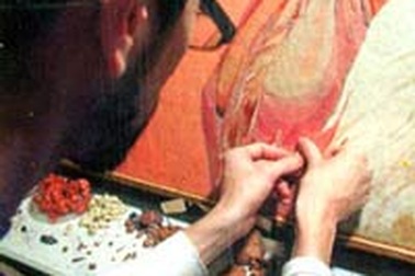 Vẽ chân dung ngôi sao bằng kẹo cao su  