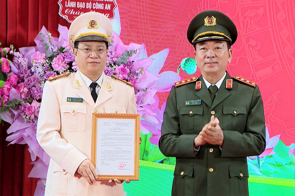 Phó Cục trưởng Cục An ninh nội địa làm Giám đốc Công an Ninh Bình - 1 Phó Cục trưởng Cục An ninh nội địa làm Giám đốc Công an Ninh Bình - 1