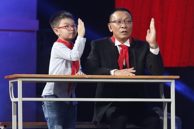 Cậu bé 6 tuổi "biết hơi nhiều" khiến MC Lại Văn Sâm "ngồi im"