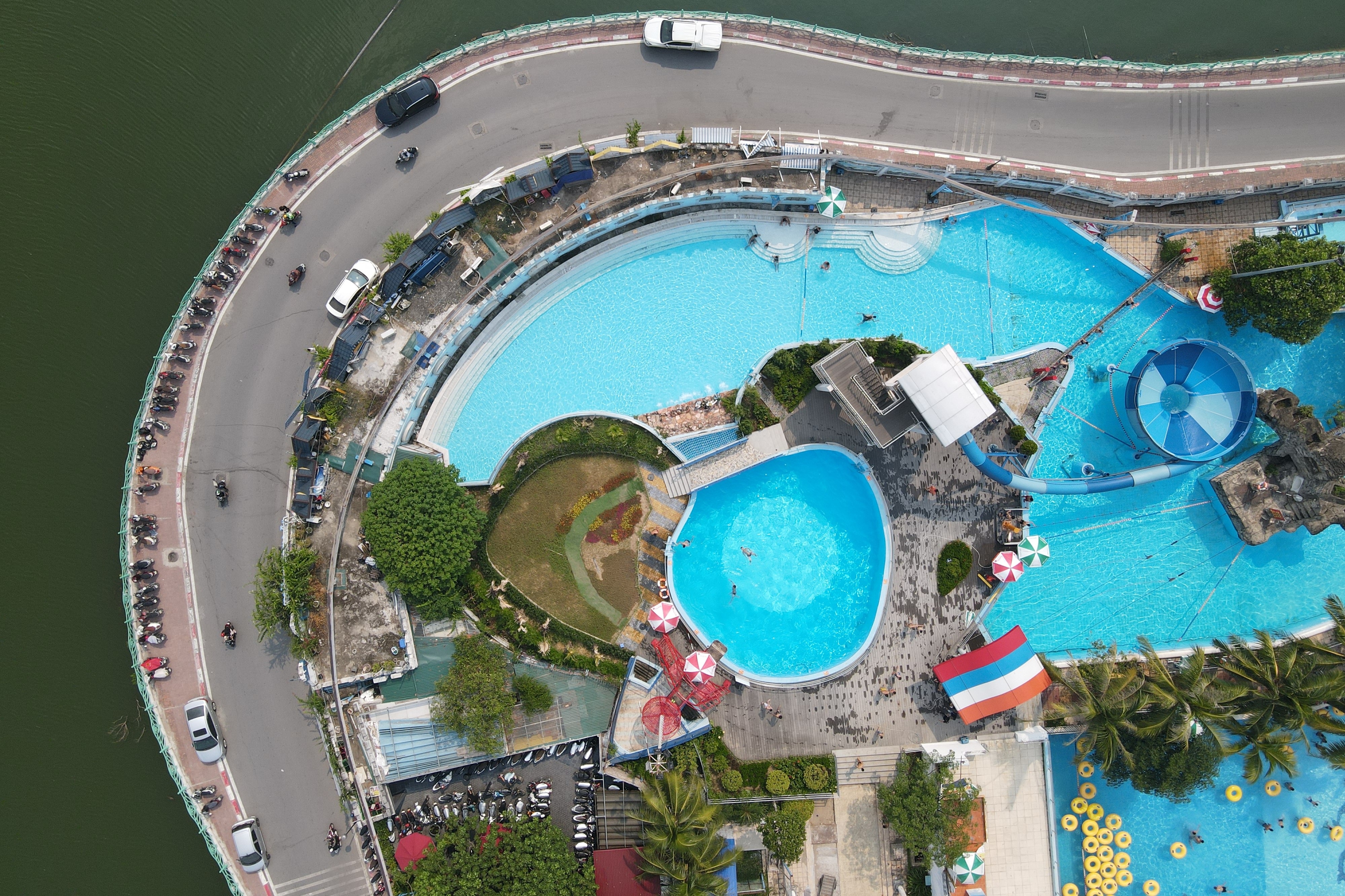 Cảnh hiu hắt ở Công viên nước Hồ Tây ngày nghỉ lễ Quốc khánh - 1