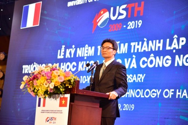 Phó Thủ tướng Vũ Đức Đam: “Tự chủ đại học là sứ mệnh sáng tạo tri thức”