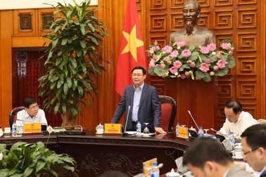 Phải cổ phần hóa 39 doanh nghiệp Nhà nước, nhưng gần hết năm TPHCM vẫn… “bó tay”!