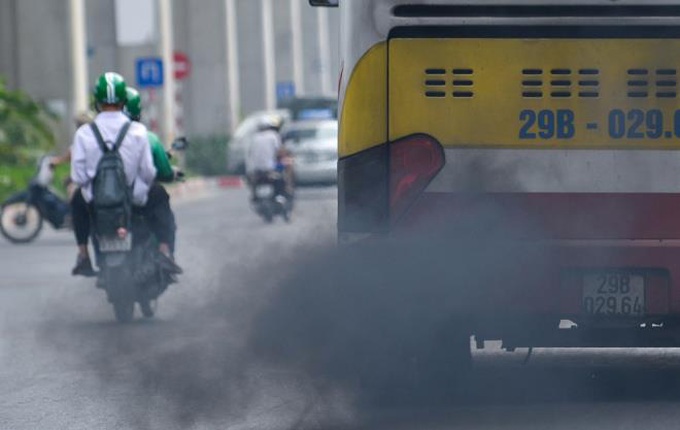 Hà Nội: Công an sẽ xử phạt xe xả khói đen, quá niên hạn - Ảnh 1. Hà Nội: Công an sẽ xử phạt xe xả khói đen, quá niên hạn - Ảnh 1.