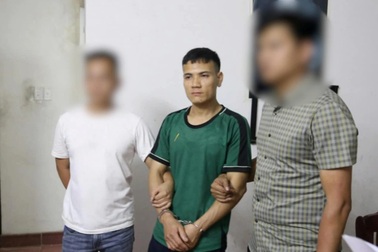 Nghi phạm cướp ngân hàng ở Quảng Ninh giấu tiền rải rác ở nhiều nơi