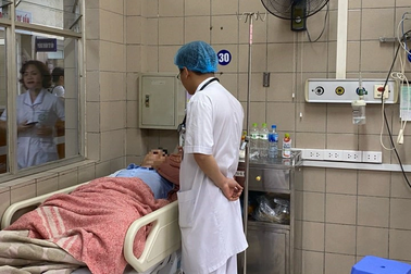 Hai anh em ruột tử vong sau khi uống rượu