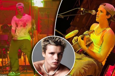 "Cậu ba" nhà Beckham chính thức theo đuổi sự nghiệp ca hát