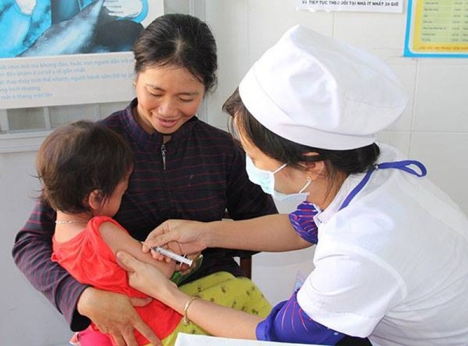 Tiêm vaccine sởi là biện pháp hiệu quả phòng căn bệnh này. Ảnh: minh họa