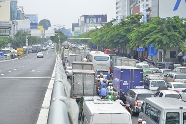 Giải quyết “điểm đen” giao thông Tân Sơn Nhất, “quá tầm tay” TPHCM