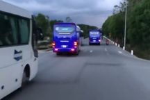 CSGT xác minh vụ xe chở công nhân cản đường xe chữa cháy