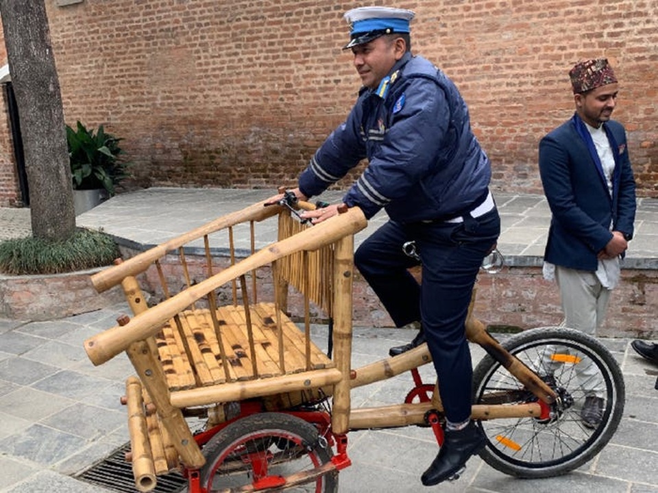 Độc đáo mẫu xe đạp điện đa năng bằng tre ở Nepal - 15 Độc đáo mẫu xe đạp điện đa năng bằng tre ở Nepal - 15