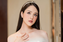 Á hậu bí ẩn đất Bắc tái xuất, khoe nhan sắc xinh đẹp và quyến rũ ở tuổi 28
