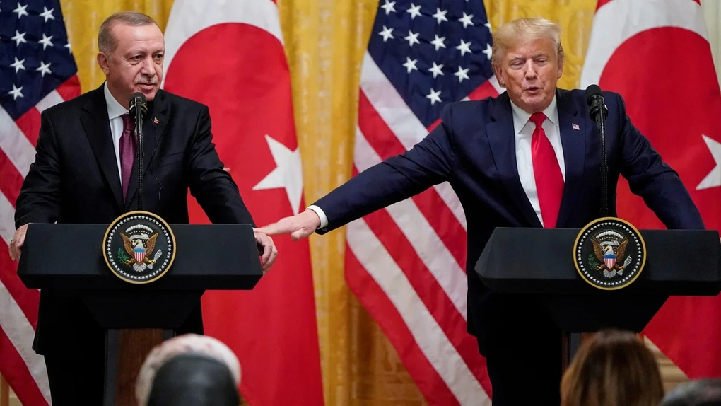 Ông Trump: Thổ Nhĩ Kỳ đứng sau chiến dịch lật đổ Tổng thống Syria - 1 Ông Trump: Thổ Nhĩ Kỳ đứng sau chiến dịch lật đổ Tổng thống Syria - 1