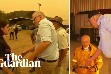 Thủ tướng Australia bẽ bàng bị từ chối bắt tay