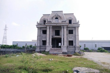 Ninh Bình “nhức nhối” vi phạm pháp luật đê điều!