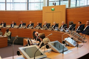 Thẩm phán Ba Lan đại diện cho Trung Quốc trong vụ kiện “đường lưỡi bò”