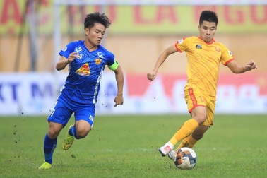 Đánh bại Nam Định, CLB Quảng Nam nuôi hy vọng trụ hạng