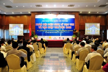 200 bác sĩ dự hội nghị điện sinh lý học tim và tạo nhịp