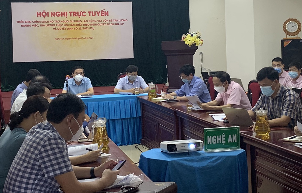 Hơn 1.000 doanh nghiệp được tiếp cận thông tin vay vốn trả lương ngừng việc - 1 Hơn 1.000 doanh nghiệp được tiếp cận thông tin vay vốn trả lương ngừng việc - 1