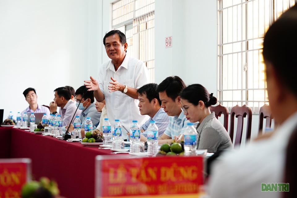 Thứ trưởng Lê Tấn Dũng: Cần đẩy nhanh tiến độ hỗ trợ nhóm lao động tự do - 4 Thứ trưởng Lê Tấn Dũng: Cần đẩy nhanh tiến độ hỗ trợ nhóm lao động tự do - 4