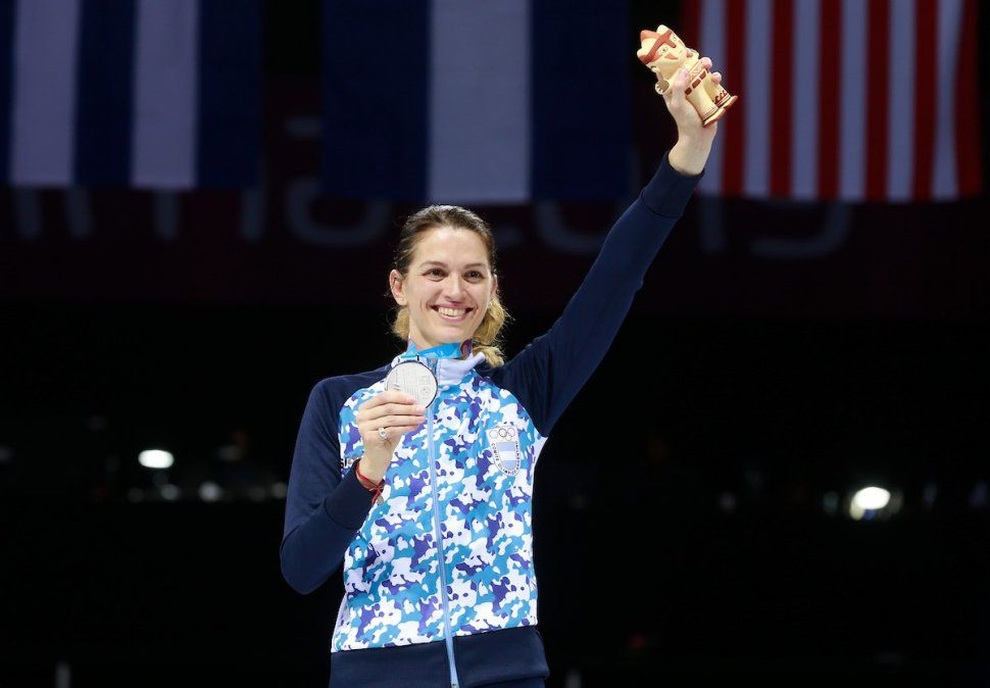 Ngắm mỹ nhân vừa nhận được lời cầu hôn độc đáo nhất Olympic 2020 - 6 Ngắm mỹ nhân vừa nhận được lời cầu hôn độc đáo nhất Olympic 2020 - 6