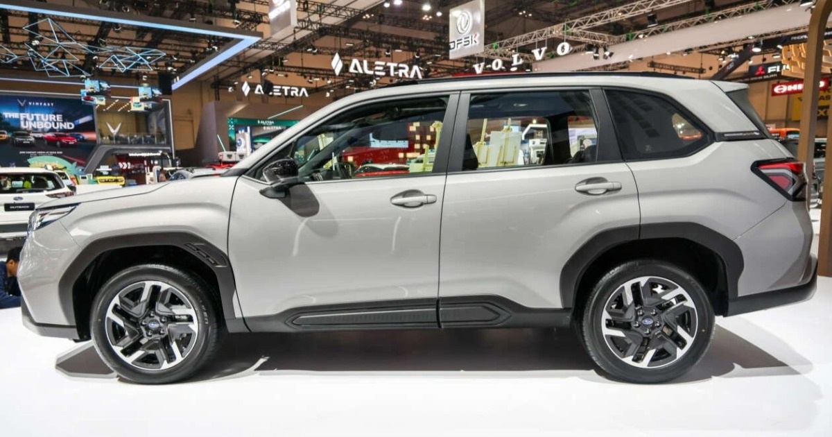 Cận cảnh Subaru Forester 2025 vừa ra mắt Đông Nam Á: Chỉ có bản máy xăng