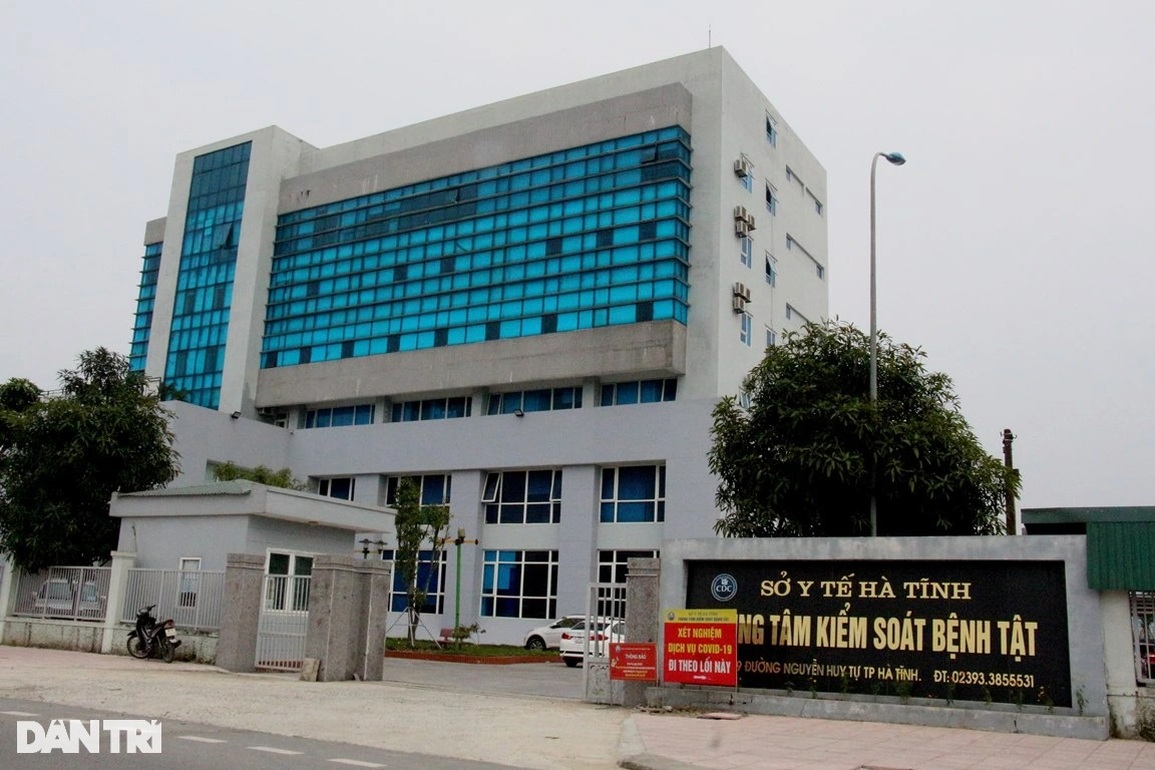 Hà Tĩnh: Thanh tra toàn bộ gói thầu mua kit test Covid-19 của Việt Á - 1 Hà Tĩnh: Thanh tra toàn bộ gói thầu mua kit test Covid-19 của Việt Á - 1