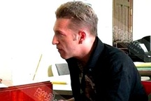 Hà Nội: Người đàn ông ngoại quốc dâm ô với nhiều bé trai