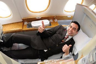 “Khách sạn bay” Airbus A380 lần đầu đến Bắc Kinh