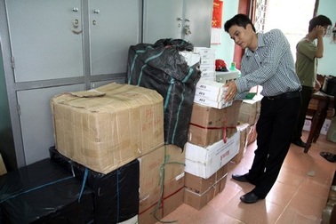 Phạt đối tượng mua bán chất thải nguy hại 