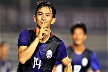 Ngôi sao gốc Việt của Campuchia mà tuyển Việt Nam phải đề phòng