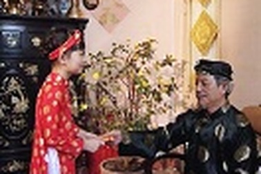 "Tình" trong lì xì Tết