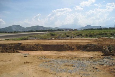 Mỹ tham gia tẩy chất độc da cam tại Sân bay Đà Nẵng 