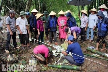 Phải đào lên... sự thật!