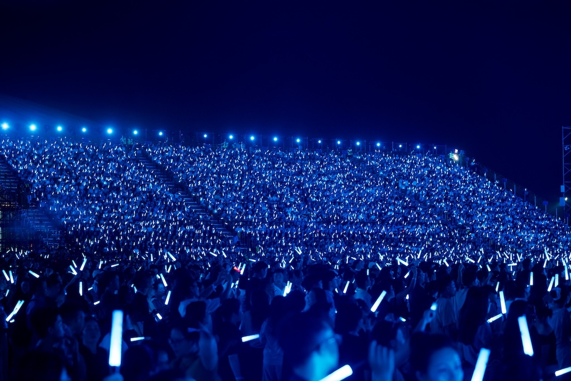 “V-Concert Rạng rỡ Việt Nam” kích hoạt Trung tâm Triển lãm Việt Nam - 5 “V-Concert Rạng rỡ Việt Nam” kích hoạt Trung tâm Triển lãm Việt Nam - 5
