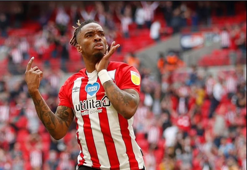 Brentford thăng hạng Premier League sau trận đấu đắt giá nhất thế giới - 2 Brentford thăng hạng Premier League sau trận đấu đắt giá nhất thế giới - 2