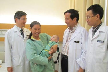 Phẫu thuật thành công dị tật tim bẩm sinh cho trẻ nhiễm trùng nặng 