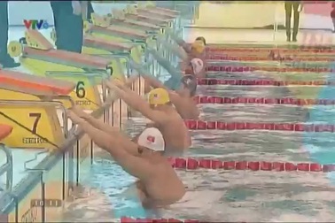 Paul Le Nguyen về nhì ở lượt bơi thứ hai vòng loại 50m bơi ngửa