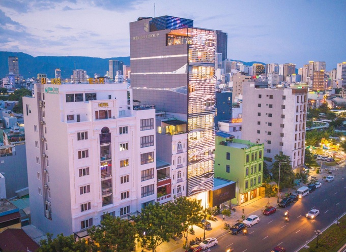 Thương hiệu Đất Xanh Miền Trung sẽ ra sao khi đổi tên thành Regal Group? - 1 Thương hiệu Đất Xanh Miền Trung sẽ ra sao khi đổi tên thành Regal Group? - 1