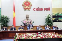 Phó Thủ tướng: Năm 2017, hạ giá thuốc, giảm phí BOT