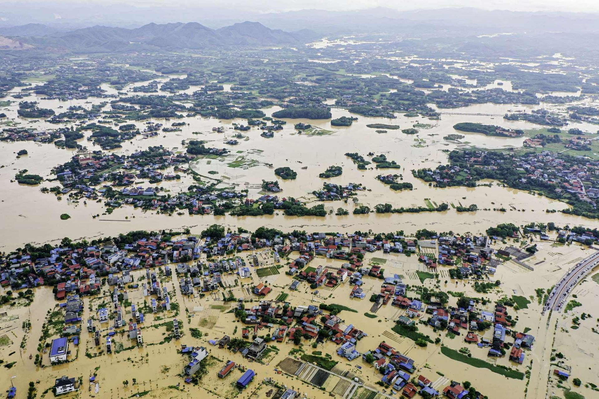 Trận lũ lụt lớn kỷ lục tại Thái Nguyên - 2