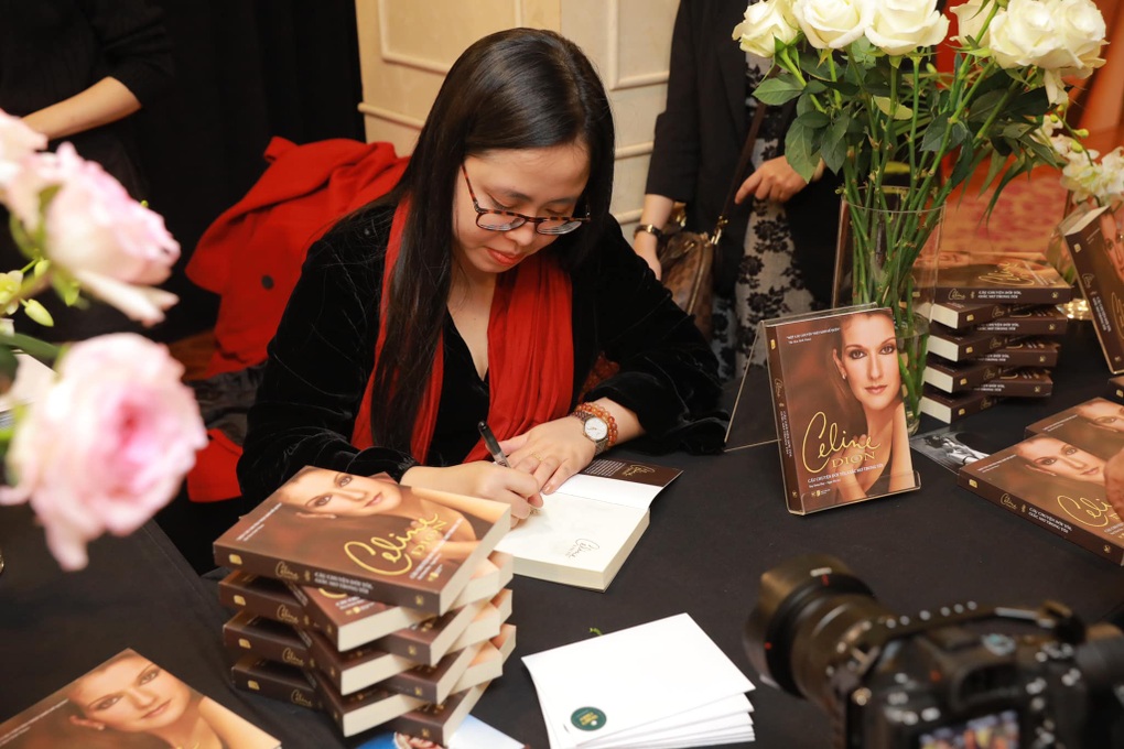 Cuộc đời của Celine Dion phía sau ánh hào quang - 2 Cuộc đời của Celine Dion phía sau ánh hào quang - 2