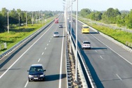 Hoàn tất hợp đồng BOT hơn 11.000 tỷ đồng cao tốc Diễn Châu - Bãi Vọt